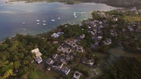 Insel-Mauritius-Und-Yachten-In-Der-Luftaufnahme-Der-Bucht