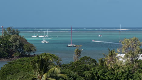 Zeitraffer-Von-Segelyachten-Vor-Der-Küste-Von-Mauritius