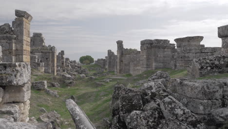 Ruinen-Von-Hierapolis-In-Pamukkale,-Türkei