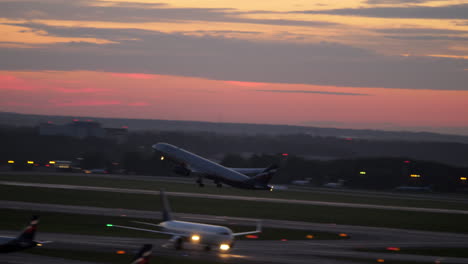 Aeroflot-plane-taking-off-in-the-dusk-Sheremetyevo-Airport-in-Moscow