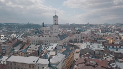 Ciudad-Aérea-Lviv,-Ucrania.-Ciudad-Europea.-Zonas-Populares-De-La-Ciudad.-Tejados