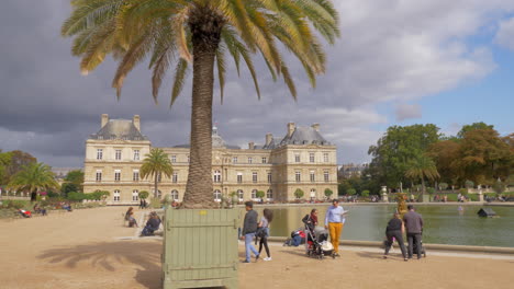 Scene-of-Luxembourg-Gardens-with-Palace-and-Pool-Sightseeing-of-Paris-France