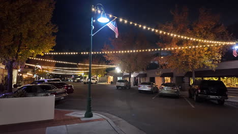 Calle-Verde-En-Tehachapi,-California-Durante-La-Noche