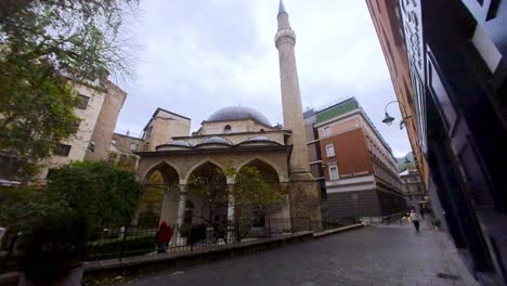 Sarajevo,-Churches,-and-Mosques:-Immerse-yourself-in-Sarajevo's-cultural-mosaic,-adorned-with-churches-and-mosques