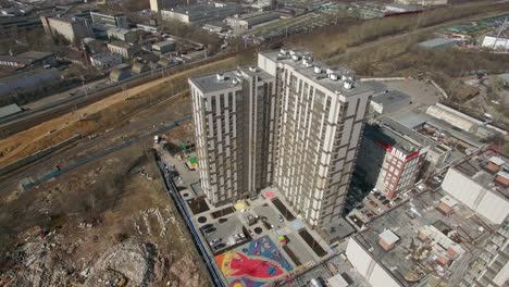 Aerial-view-of-apartment-complex-under-construction-in-Moscow-Russia