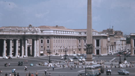 Obelisco-Egipcio-En-El-Centro-De-La-Plaza-De-San-Pedro-En-La-Ciudad-Del-Vaticano-En-1960