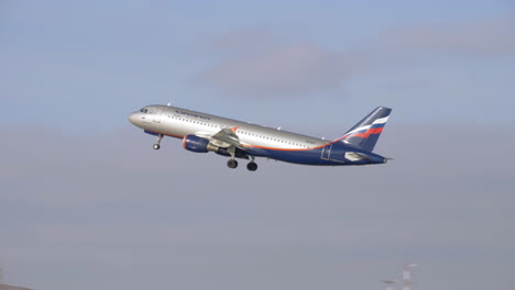Airbus-A320-of-Aeroflot-taking-off-and-ascending-Moscow-Russia