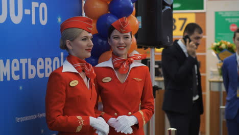 Hübsche-Stewardessen-Von-Aeroflot-Airlines-Russland