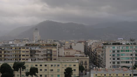 Cityscape-of-Palermo-on-overcast-day-Italy