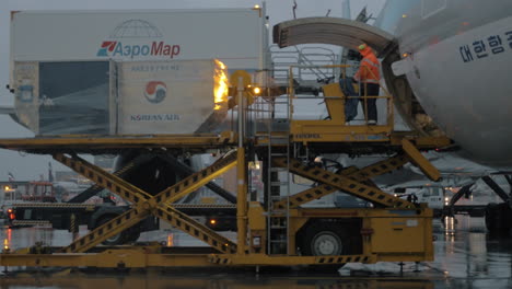 Unloading-cargo-from-the-aircraft-of-Korean-Air-at-Sheremetyevo-Airport-Moscow