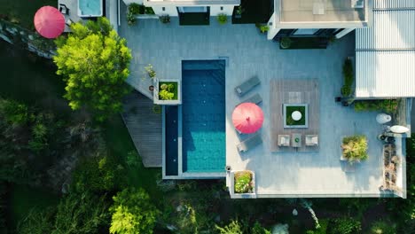 Aerial-ascend-View-of-St-Gély-Villa-with-Pool