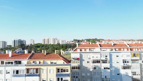 Panoramic-view-of-residential-area-of-Lisbon,-Portugal