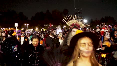 catrinas-dance-for-day-of-the-dead-in-mexico-city