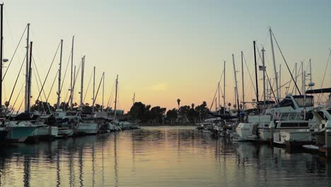 Harbor-with-sailboats-at-dusk
