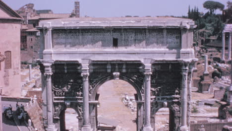Bogen-Des-Severus-Septimius-Im-Forum-Romanum-In-Rom-In-Den-1960er-Jahren