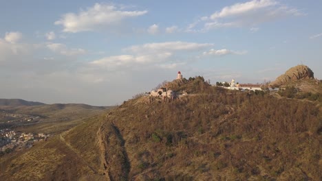 Vista-De-Un-Teleférico-En-Zacatecas-México