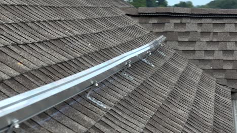 Close-up-of-roof-with-solar-panel-mounting-rails-installed