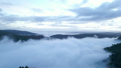 Dense-Fog-Covering-Sil-Canyon-On-Cloudy-Dark-Morning,-Galicia,-Spain