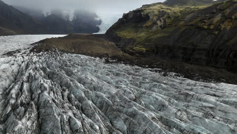 Gletscher-Des-Svínafellsjökull-In-Island---Drohnenaufnahme-Aus-Der-Luft