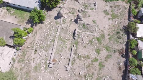 Luftaufnahme-Der-Ruinen-Des-Klosters-La-Merced-In-Pueblo-Viejo,-Azua,-Dominikanische-Republik