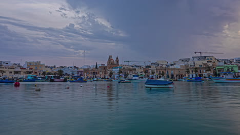 Marsaxlokk-Dorf-Sonnenuntergang-Abend-Zeitraffer,-Hafen-Hafen-Der-Insel-Malta