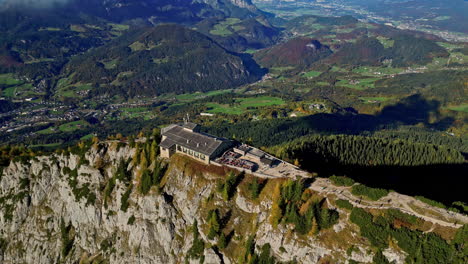 Drone-establishing-view-of-The-Eagles-House,-Kehlsteinhaus-Germany-at-midday