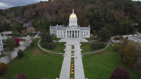 Aerial-Shot-Of-The-Vermont-State-House-In-Montplier