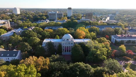 University-of-South-Carolina-campus-in-autumn