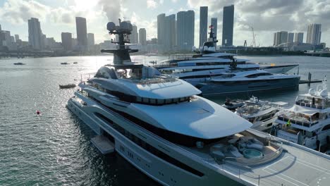 Miami-Boat-Show:-Kismet-In-Erhabenheit