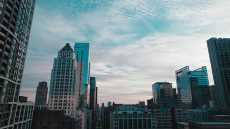 Luftaufnahme,-Die-Das-Weitläufige-Stadtbild-Der-Skyline-Von-Chicago-Einfängt