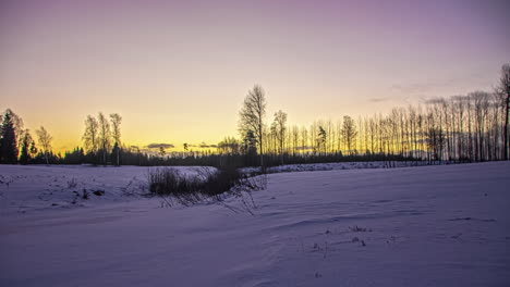 Beautiful-timelapse-of-a-winter-scene-at-sunrise-with-pastel-colors