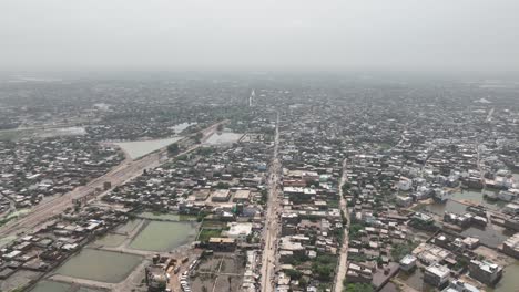 Aerial-View-of-Badin's-Central-Thoroughfare,-Pakistan