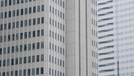Skyscraper-Office-Building,-Nishi-Shinjuku,-Tokyo,-Japan