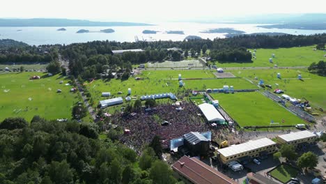 Several-thousand-have-gathered-for-the-opening-concert-at-Ekebergsletta-in-Oslo-during-the-Norway-Cup-2023