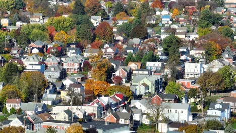 Residential-suburb-with-colorful-autumn-trees