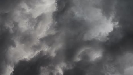Gewitterwolken-Im-Hintergrund-Der-Cumulonimbus-Wolken,-4k