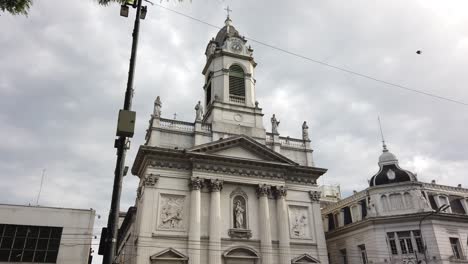 Religiöses-Wahrzeichen-Der-Stadt-Buenos-Aires-San-Jose-Flores-Basilika-Papst-Franziskus-Zuhause