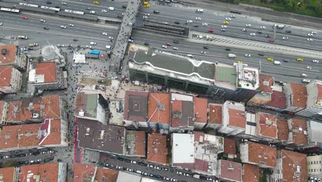 Aerial-shot,-Shirinevler-Square-and-Bus-Station,-E5-Road,-Istanbul,-Turkey