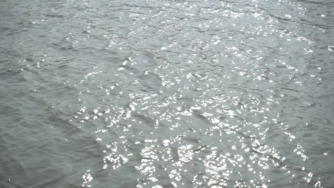 Ganga-Wasser-Fließt-Schon-Seit-Ewigkeiten-So