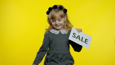 Girl-showing-Sale-and-Up-To-30-Percent-Off-discount-advertisement-banners.-Black-Friday-concept
