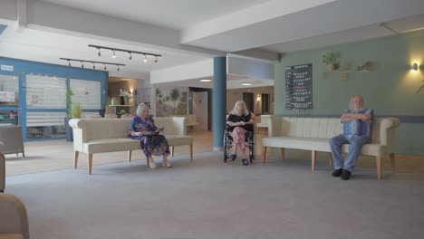 Serene-Seniors-Lounge-in-French-retirement-home