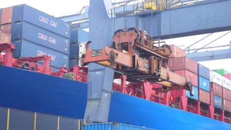Container-lifting-at-Karachi-Port-Terminal,-Pakistan