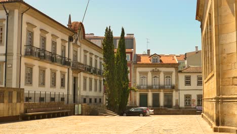 Tribunal-Do-Trabalho-En-El-Casco-Antiguo-De-Braga-En-Portugal
