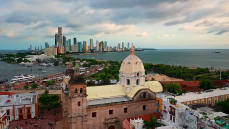 Aerial-shot-over-Cartagena-de-Indias,-Colombia-at-sunset
