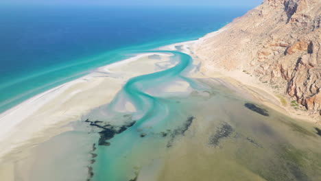 A-View-Of-Saline-Lagoon-Of-Detwah-On-Northwest-Coast-Near-Qalansiyah-In-Socotra,-Yemen
