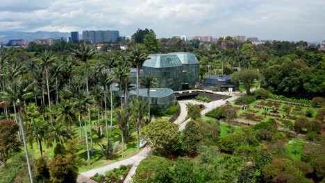Luftaufnahme-Des-Botanischen-Gartens-In-Bogota,-Kolumbien