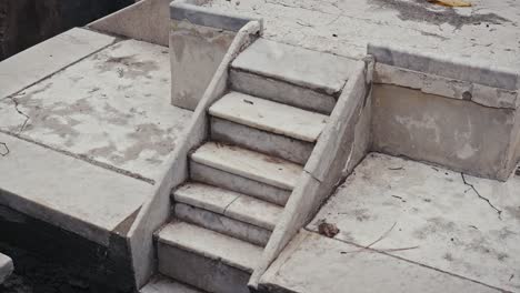 Ancient-stairwell-at-Octavius-Quartio,-Pompeii,-Italy