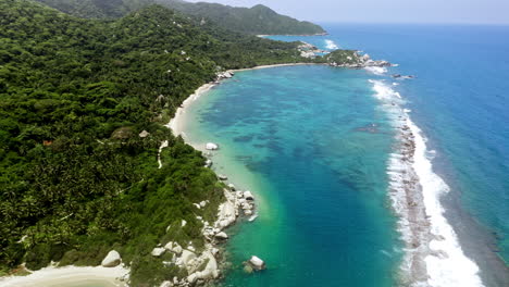Aerial-drone-view-over-Tayrona-national-park-in-Colombia,-South-America