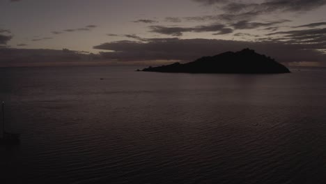 Luftdrohnen-Sonnenuntergangsinsel-Fidschi