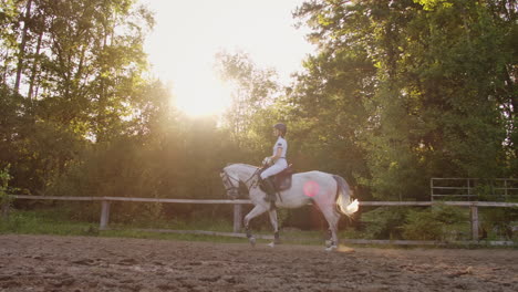 This-is-the-best-and-enjoyable-moment-of-horse-riding-training-for-horsewomen.-She-demonstrates-galloping-skills-with-her-horse.